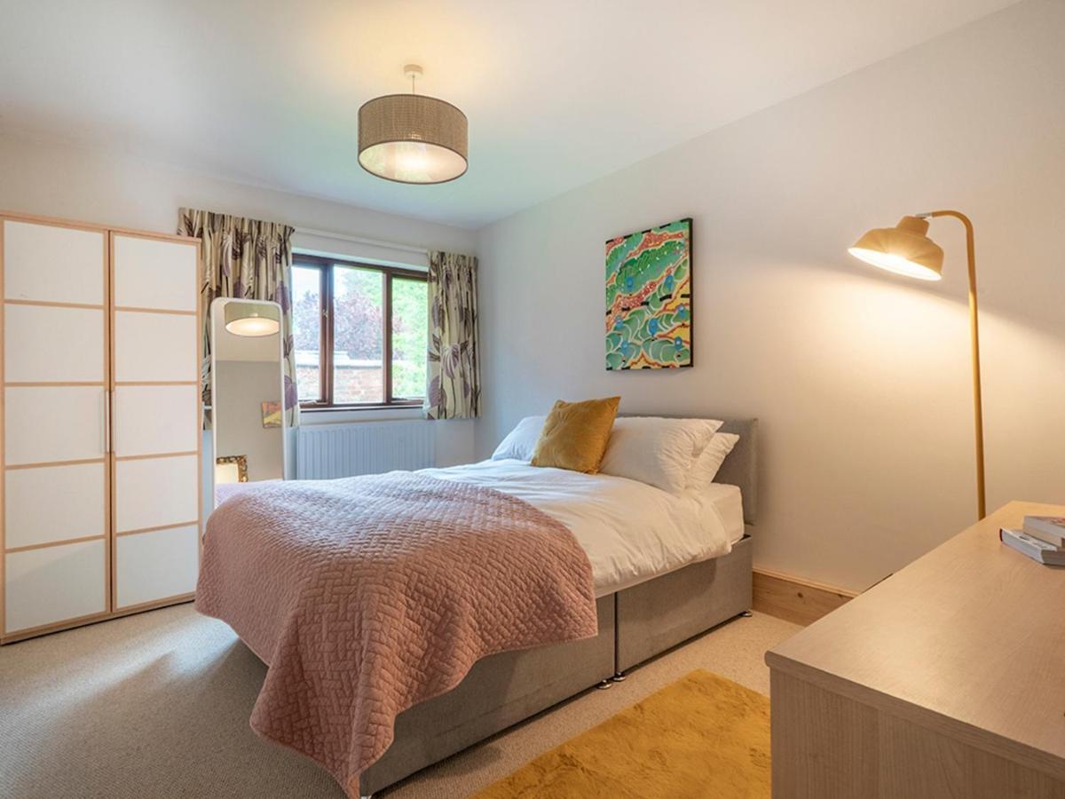 Pass The Keys Stunning 3 Bedroom Apt Leafy South Belfast With Lots Nearby Екстериор снимка