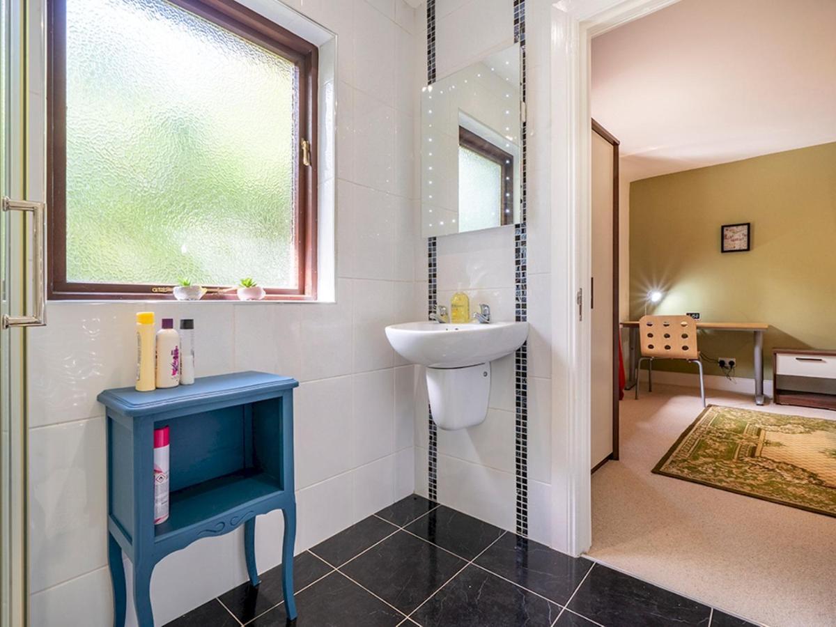Pass The Keys Stunning 3 Bedroom Apt Leafy South Belfast With Lots Nearby Екстериор снимка